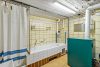Modernisierungsbedürftiges Reihenmittelhaus im Hohenweidener Weg zu verkaufen!!! - Badezimmer im Keller
