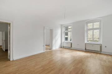 Zentraler geht es nicht – 4-Raumwohnung inklusive Einbauküche im Herzen von Halle!!! 06108 Halle (Saale) / Mitte, Etagenwohnung zur Miete