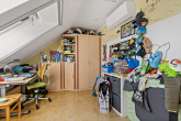 Kinderzimmer - Charmante Dachgeschosswohnung mit Familienflair und moderner Ausstattung – Ihre neue Wohlfühloase in Halle!