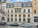 Hausansicht - Großartige 3-Raumwohnung mit Balkon, EBK, Aufzug, Galerie