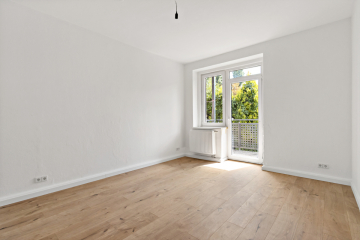 Sanierte 3-Raumwohnung mit Balkon in der Delitzscher Straße! 06112 Halle, Erdgeschosswohnung zur Miete