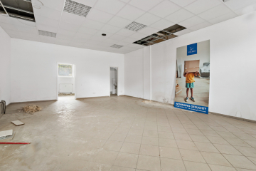 Ladenfläche in der Merseburger Straße mit Schaufensterfront! 06667 Weißenfels, Ladenlokal zur Miete