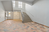 Hausflur - Exklusives Wohnen im Baudenkmal – Großzügige Erdgeschosswohnung mit zwei Terrassen!