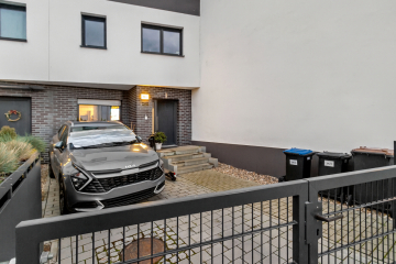 Modernes Neubau-Reihenhaus in Halle! Energieeffizientes Zuhause mit Solaranlage und Wohlfühlgarten 06128 Halle, Reihenhaus zur Miete