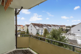 Balkon II - Geräumige 3-Raumwohnung mit Balkon und Stellplatz in Freiimfelde