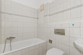 Badezimmer - Geräumige Single-Wohnung in der City!