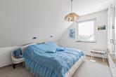 Schlafzimmer OG - Freistehendes Einfamilienhaus mit Doppelgarage in Büschdorf