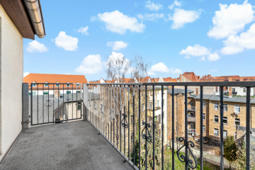 Aufgepasst! Attraktive 3-Raumwohnung mit Balkon in der Reilstraße! 06114 Halle, Dachgeschosswohnung