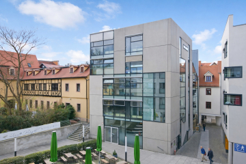 Loftartige Gewerbefläche in der Kleinen Ulrichstraße (Händelhauskarree) 06108 Halle, Ladenlokal